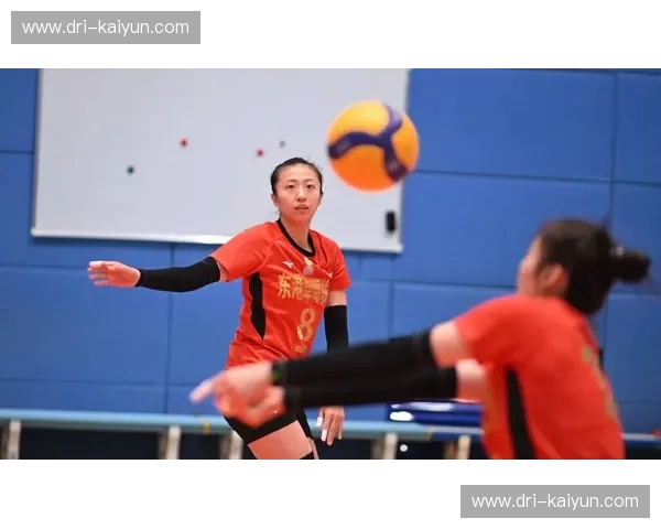 北塞铁拳对决江南丝竹:辽宁女排与浙江女排的宿命博弈,谁才是赛场上的终极女王?